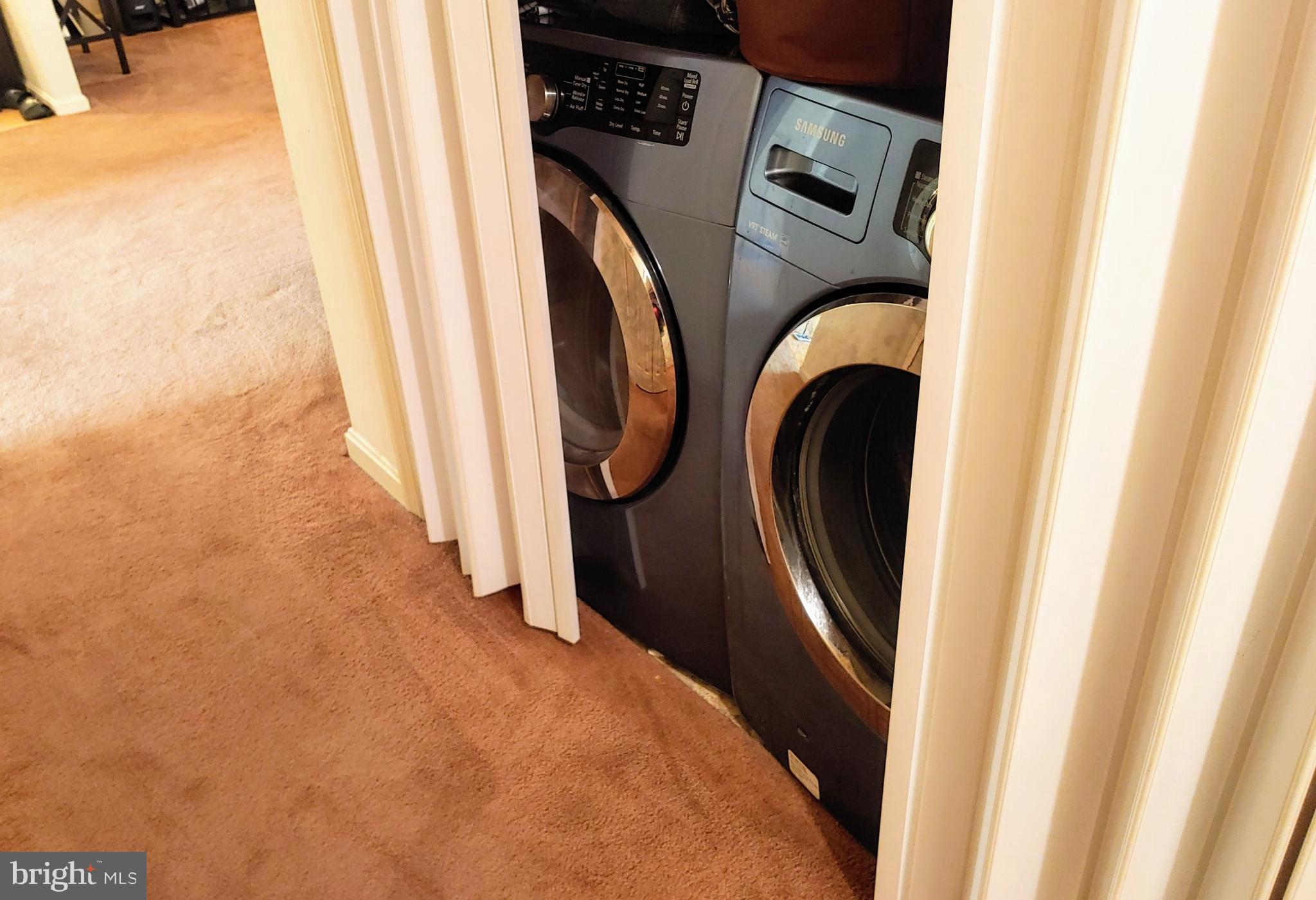 KETTERING OVERLOOK CONDO - Residential