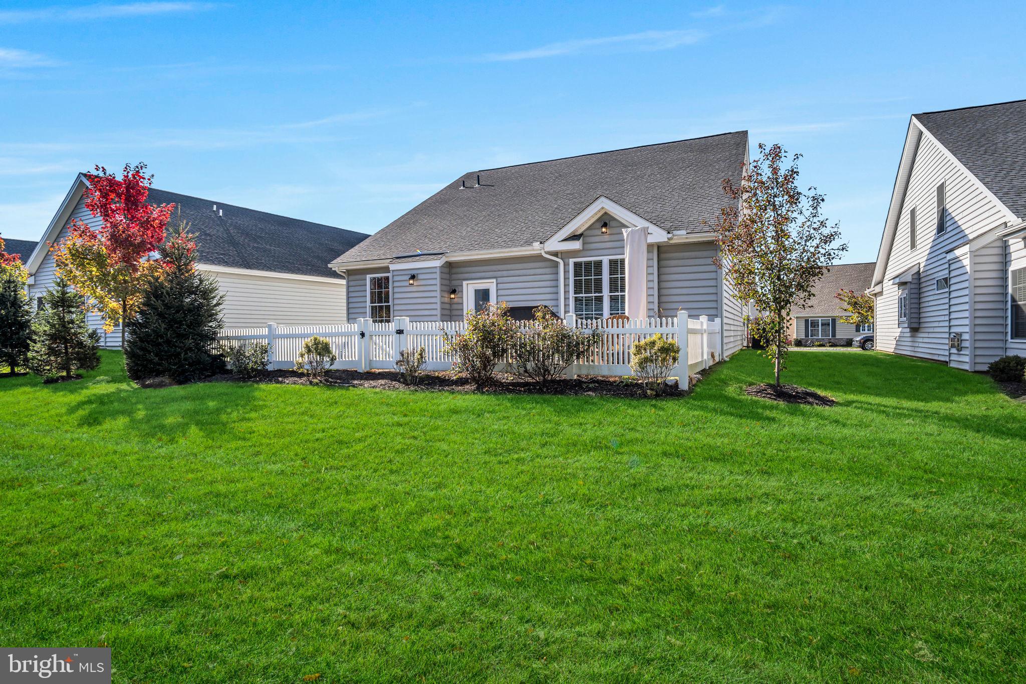 TRADITIONS OF AMERICA AT SILVER SPRING - Residential