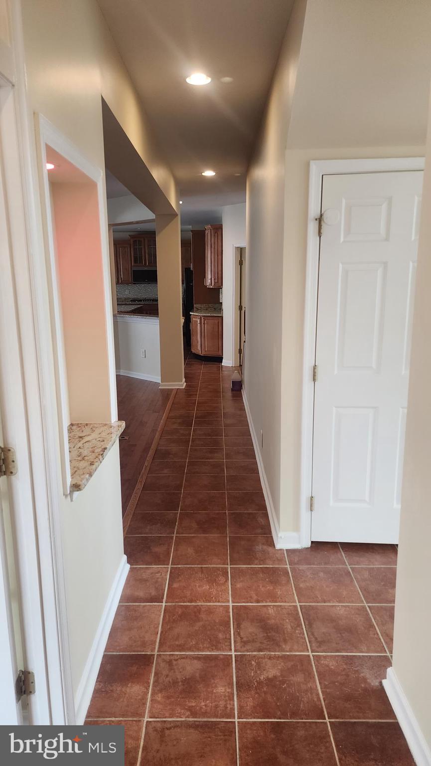 PERRY HALL - Residential