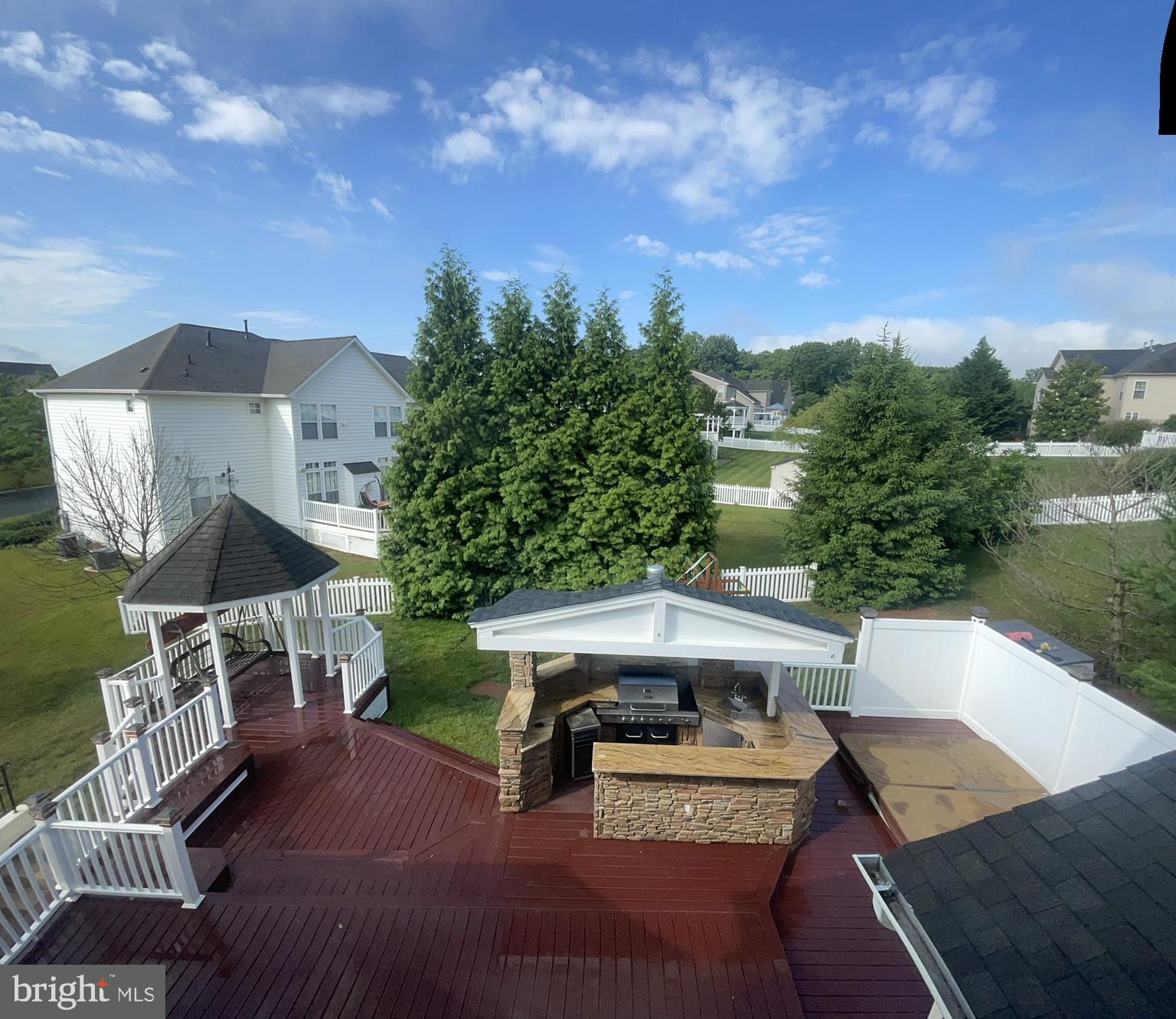 PERRY HALL - Residential