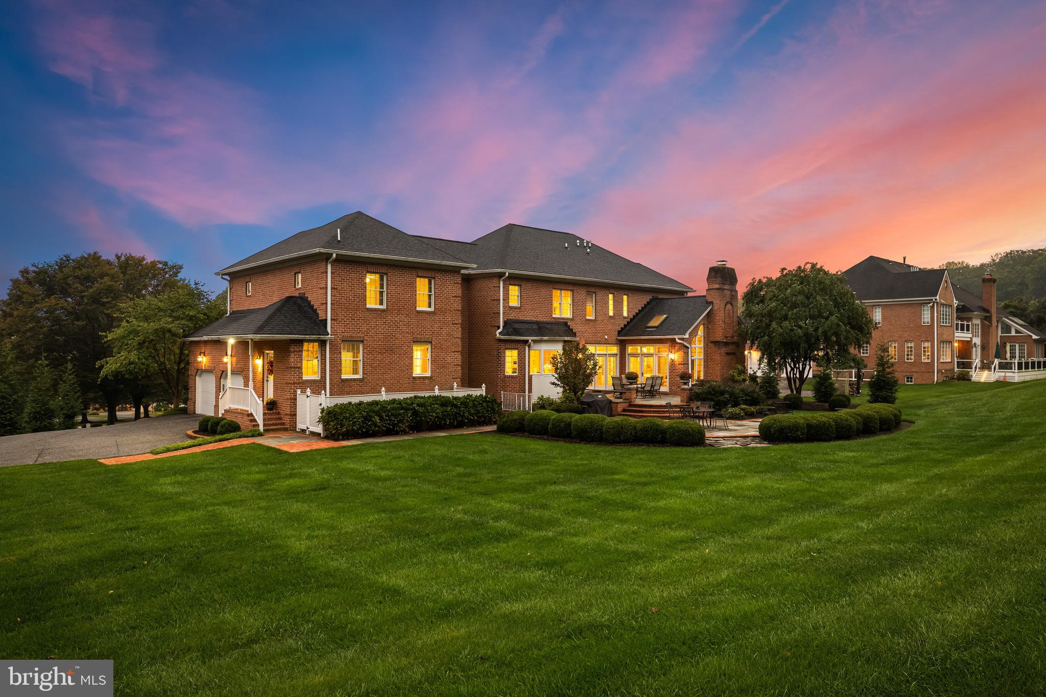 HUNTSPRING - Residential