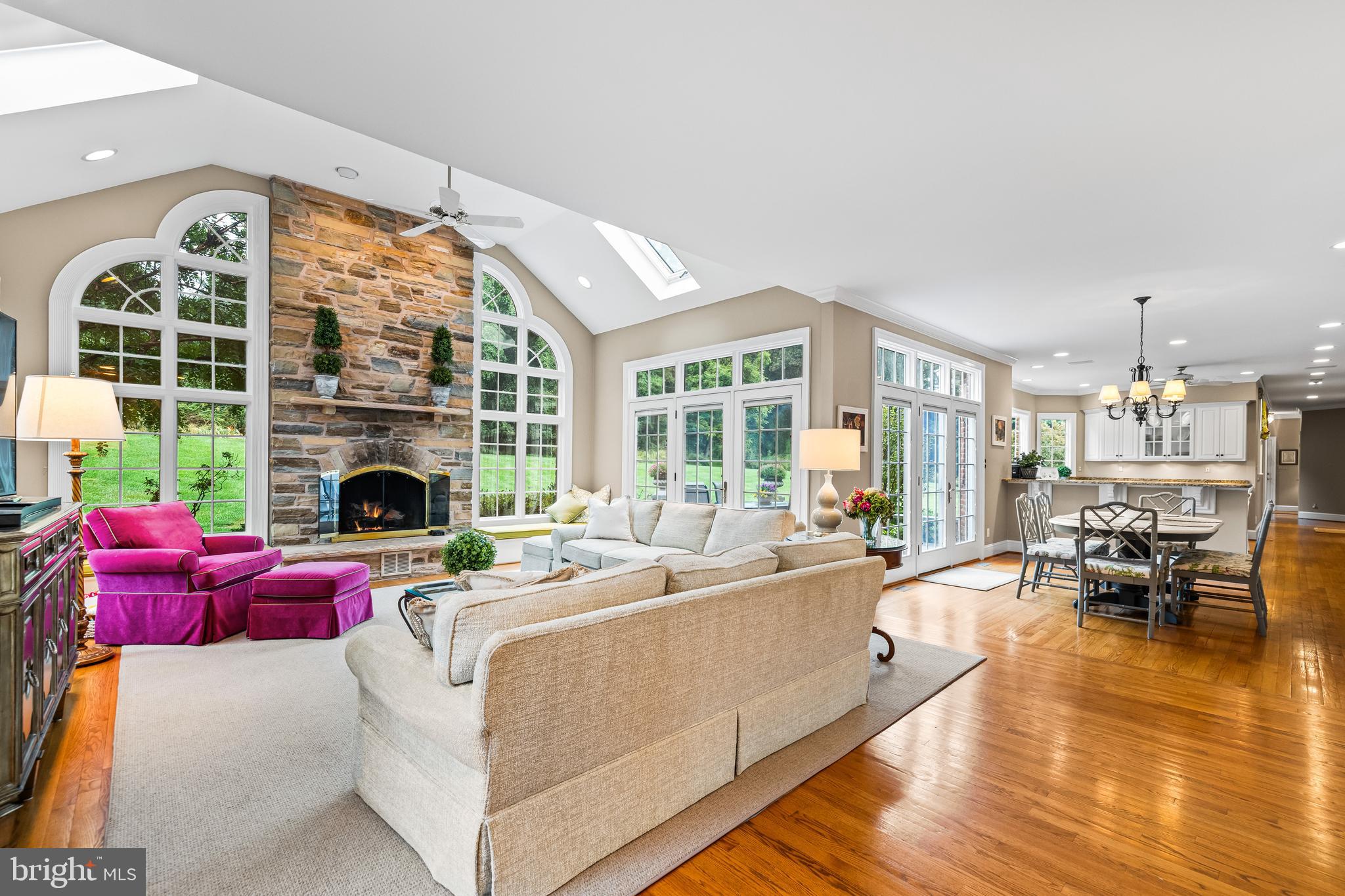 HUNTSPRING - Residential