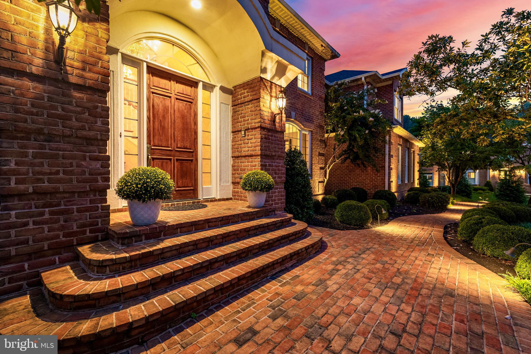 HUNTSPRING - Residential