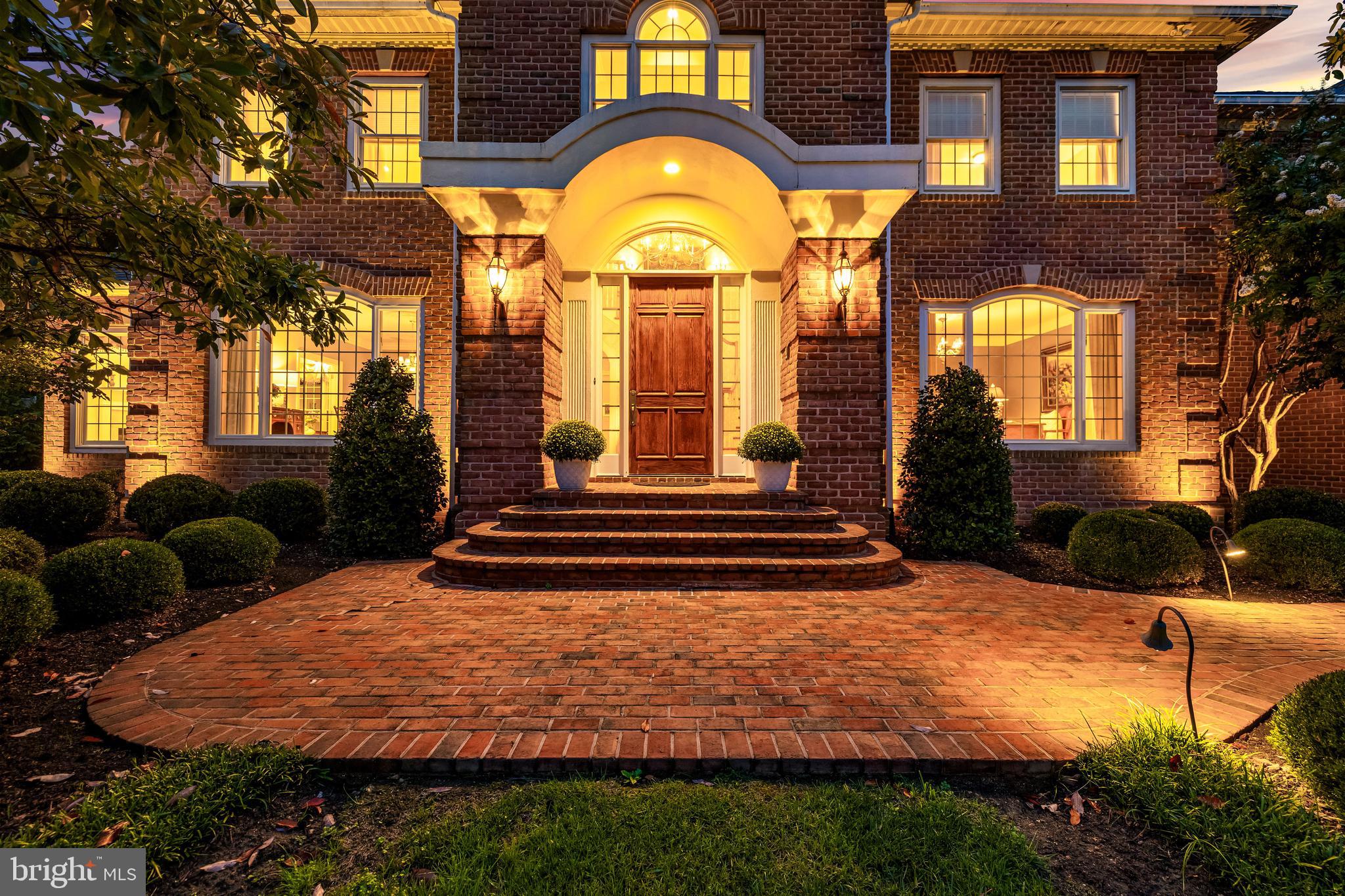 HUNTSPRING - Residential