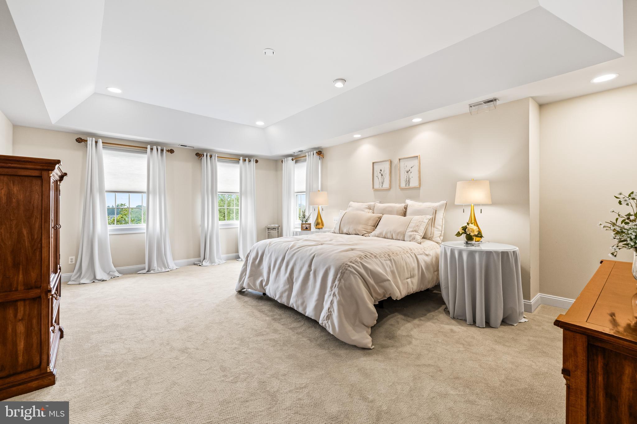 HUNTSPRING - Residential