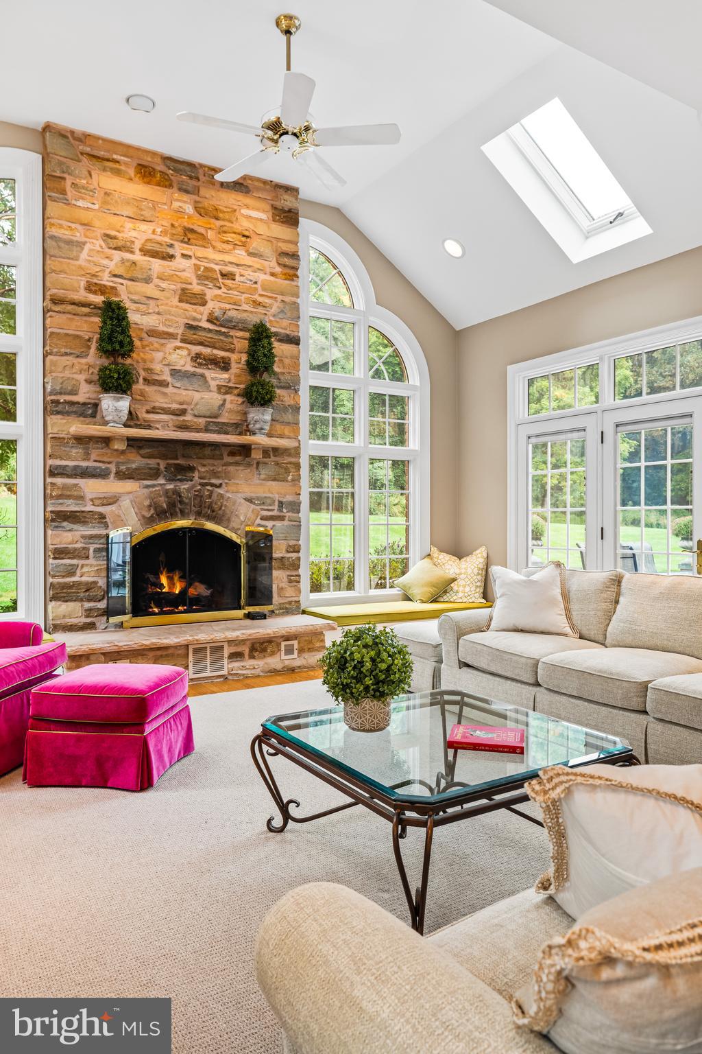 HUNTSPRING - Residential