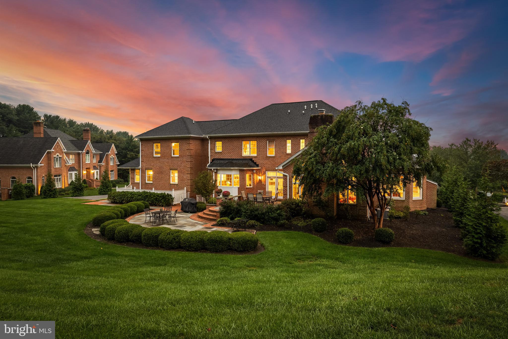 HUNTSPRING - Residential