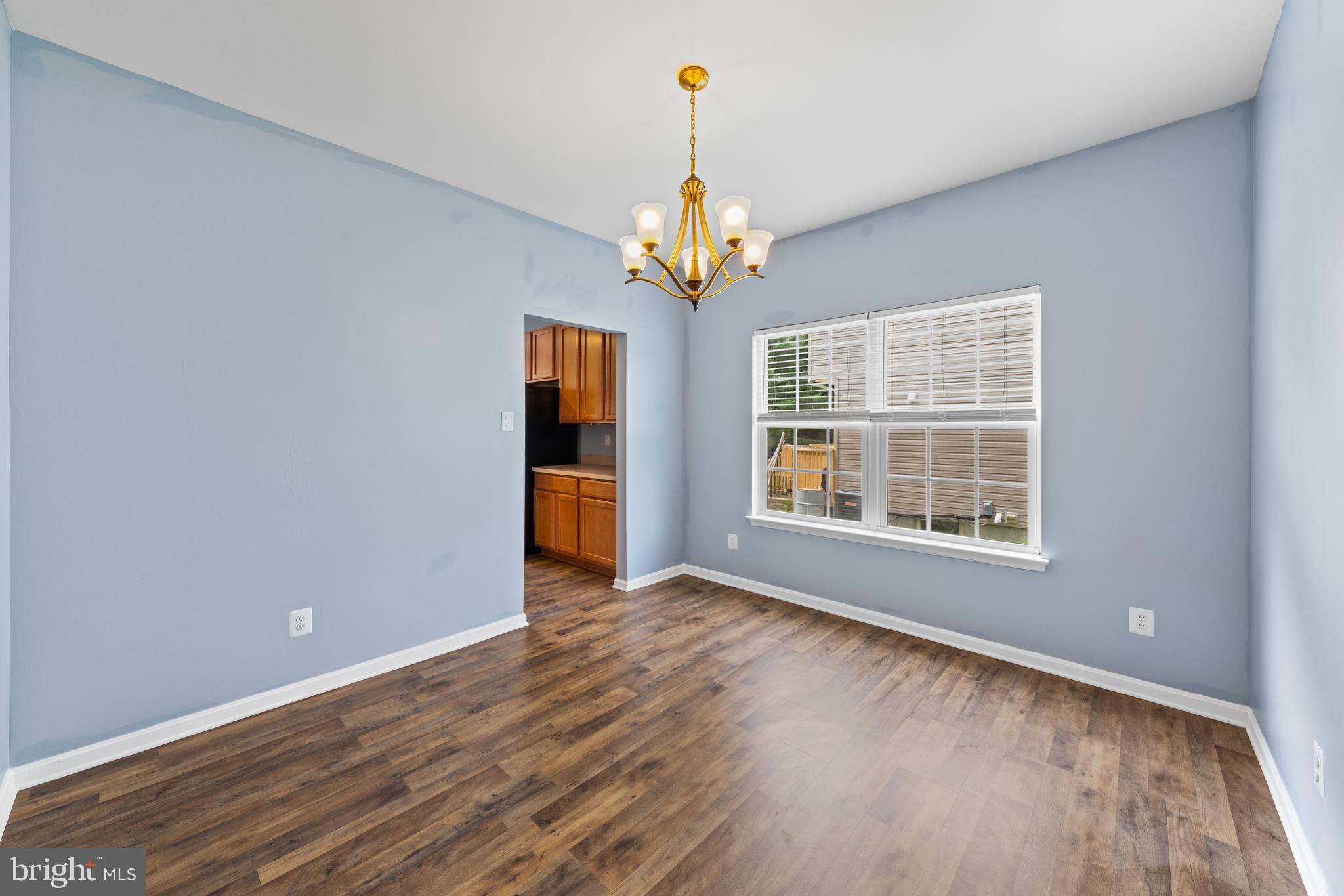 HARBOR POINTE - Residential