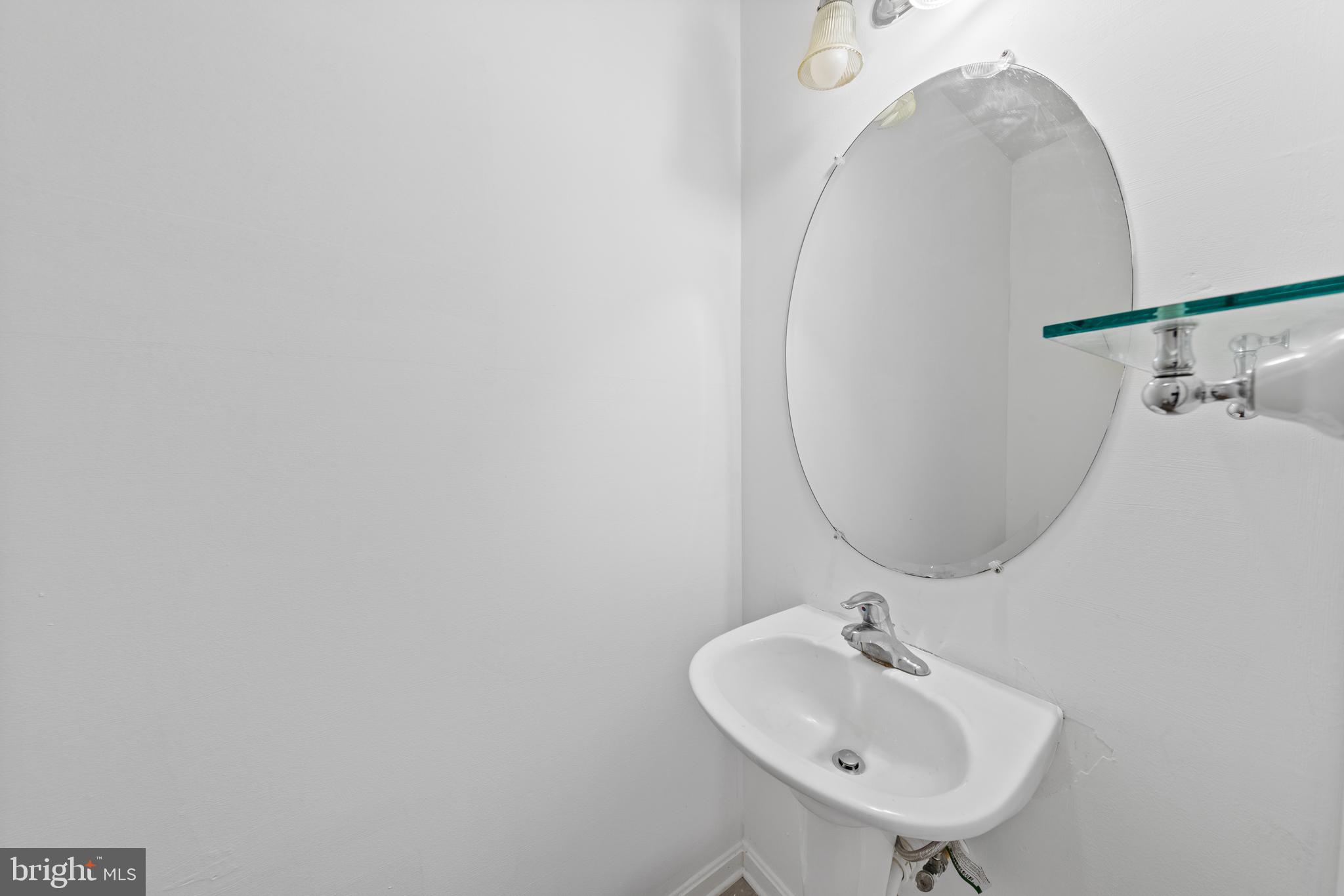 HARBOR POINTE - Residential