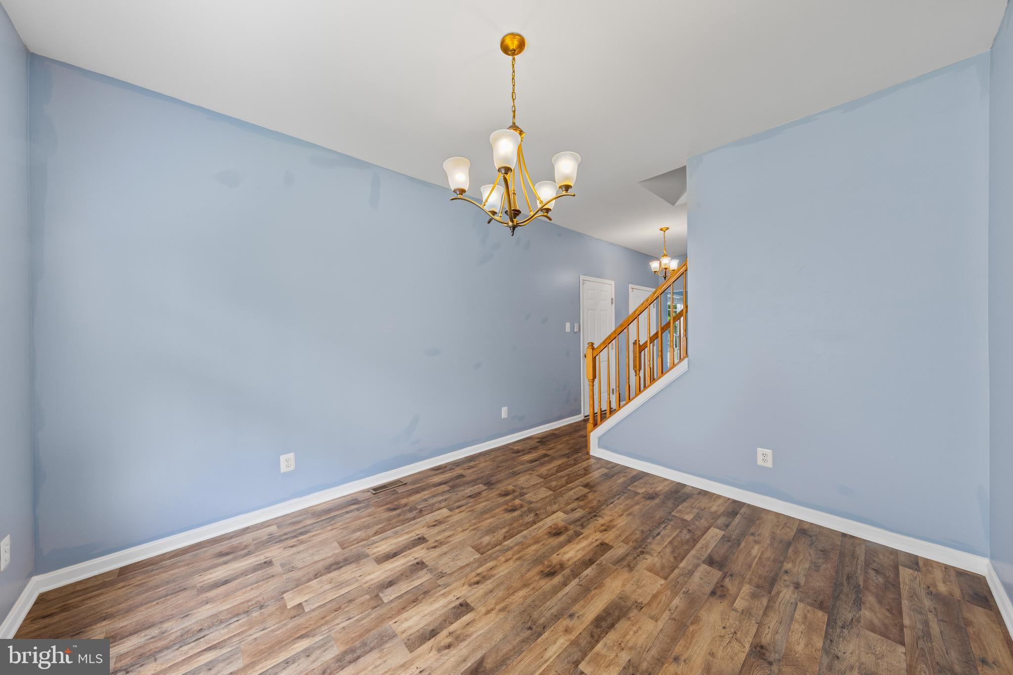 HARBOR POINTE - Residential