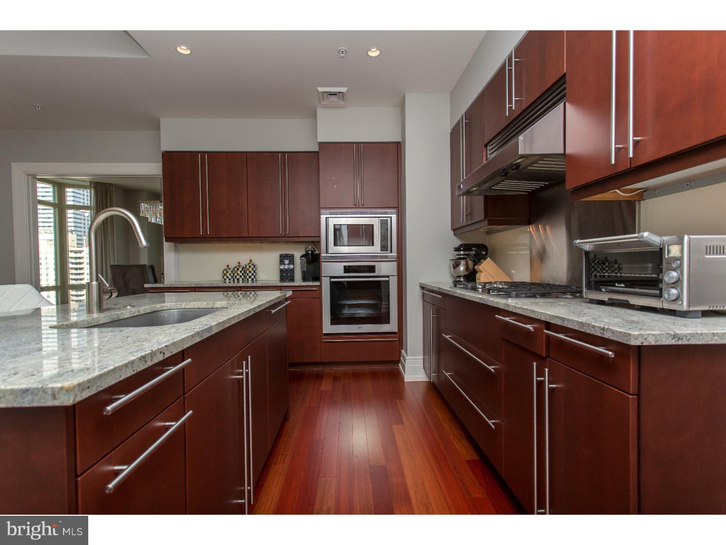 RITTENHOUSE SQUARE - Residential