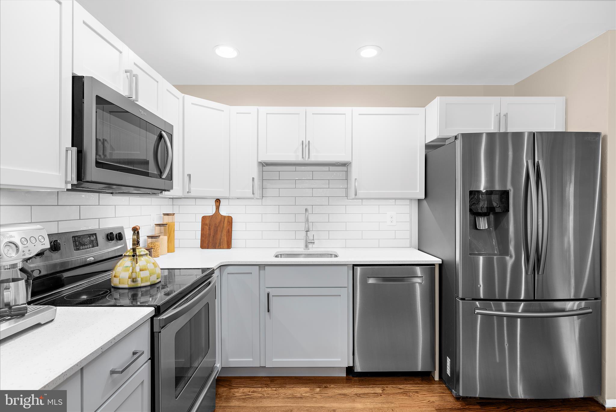 EVERGREEN HILLS - Residential