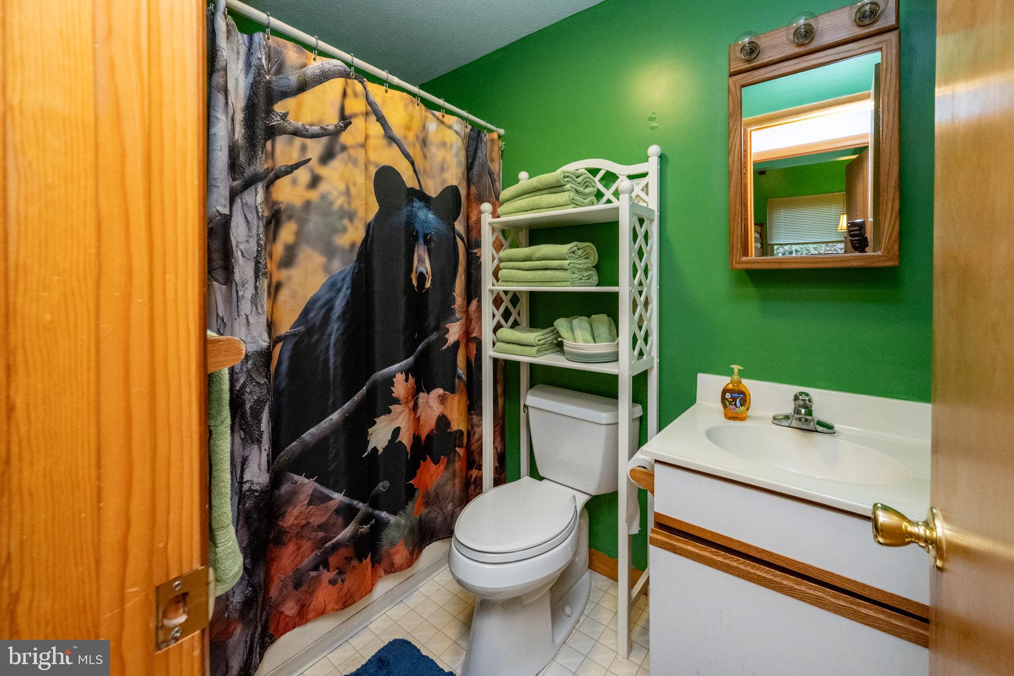 TRADERS LANDING - Residential