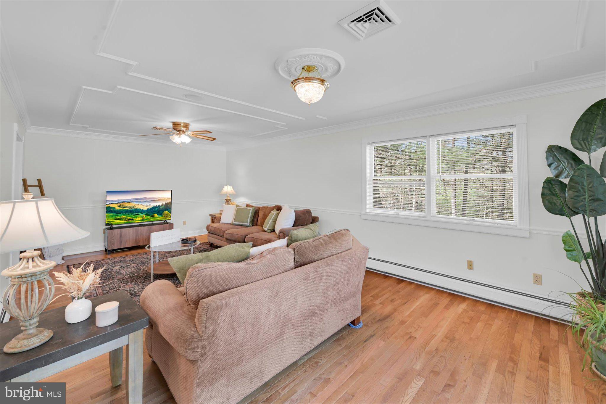 LAKE WYNONAH - Residential