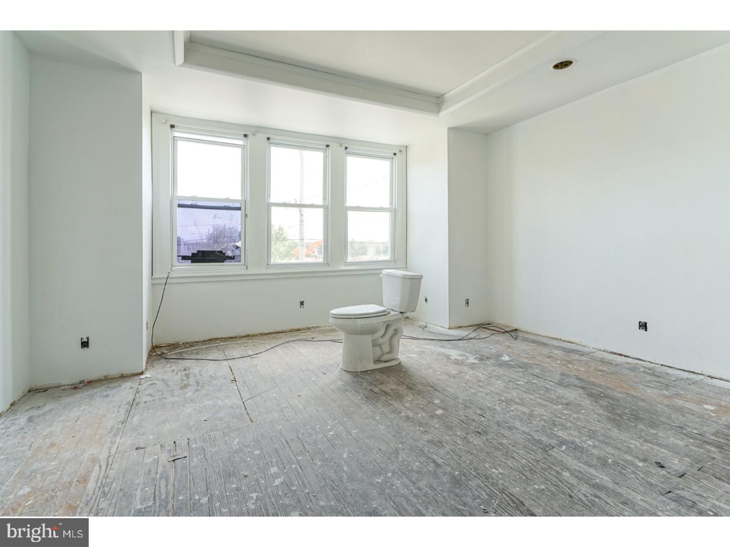 PORT RICHMOND - Residential