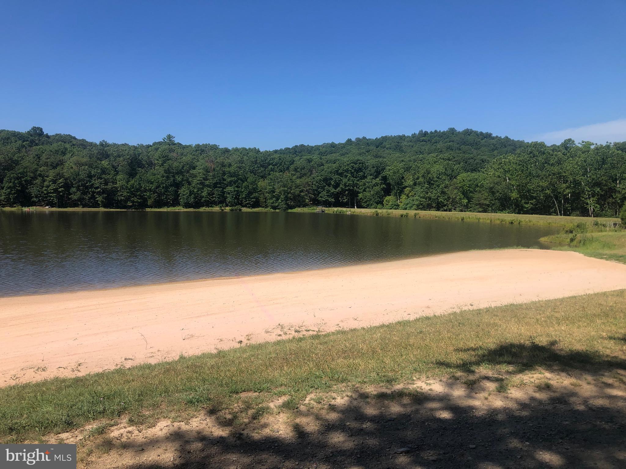 LAKE FERNDALE - Land