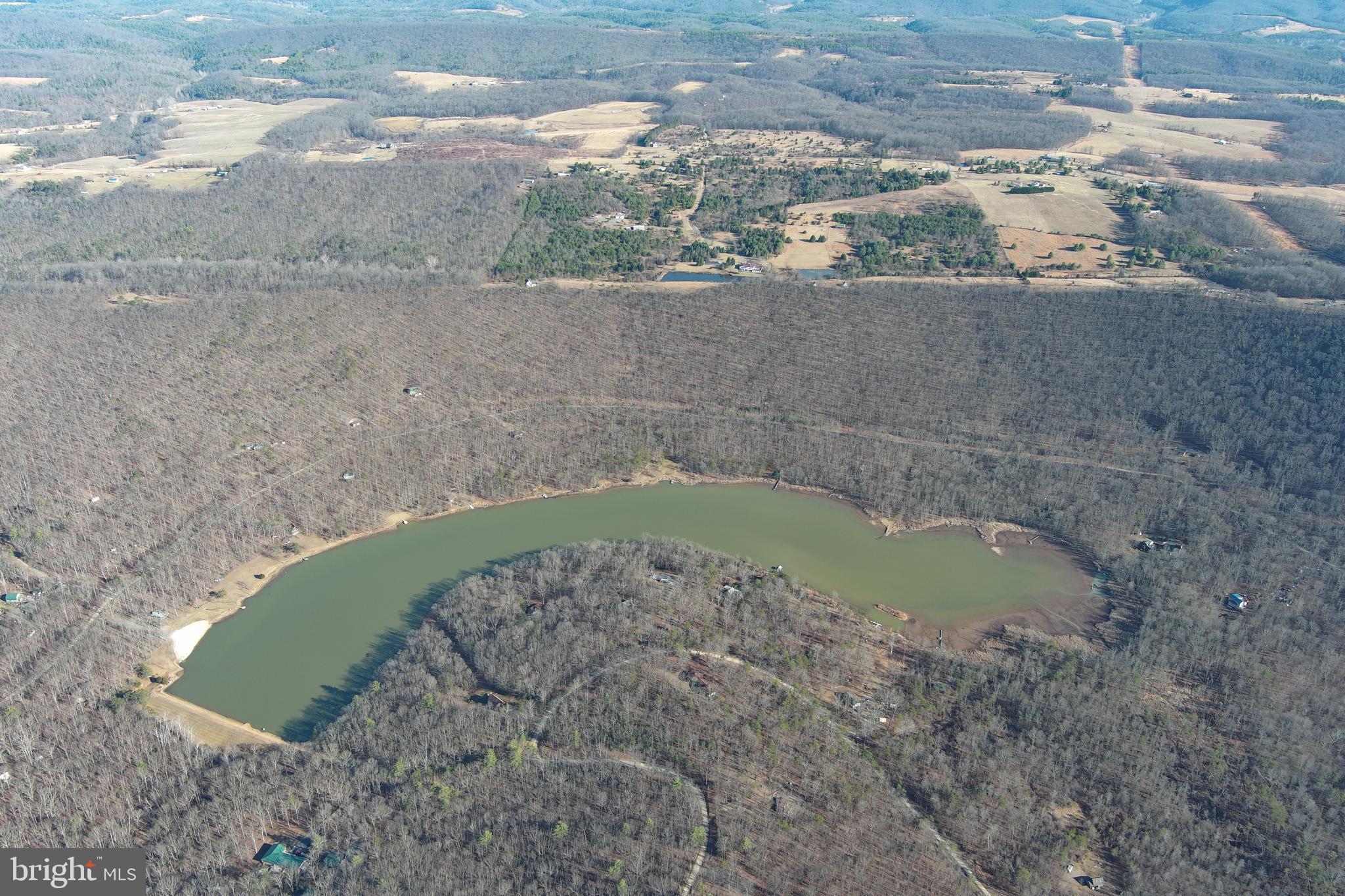 LAKE FERNDALE - Land