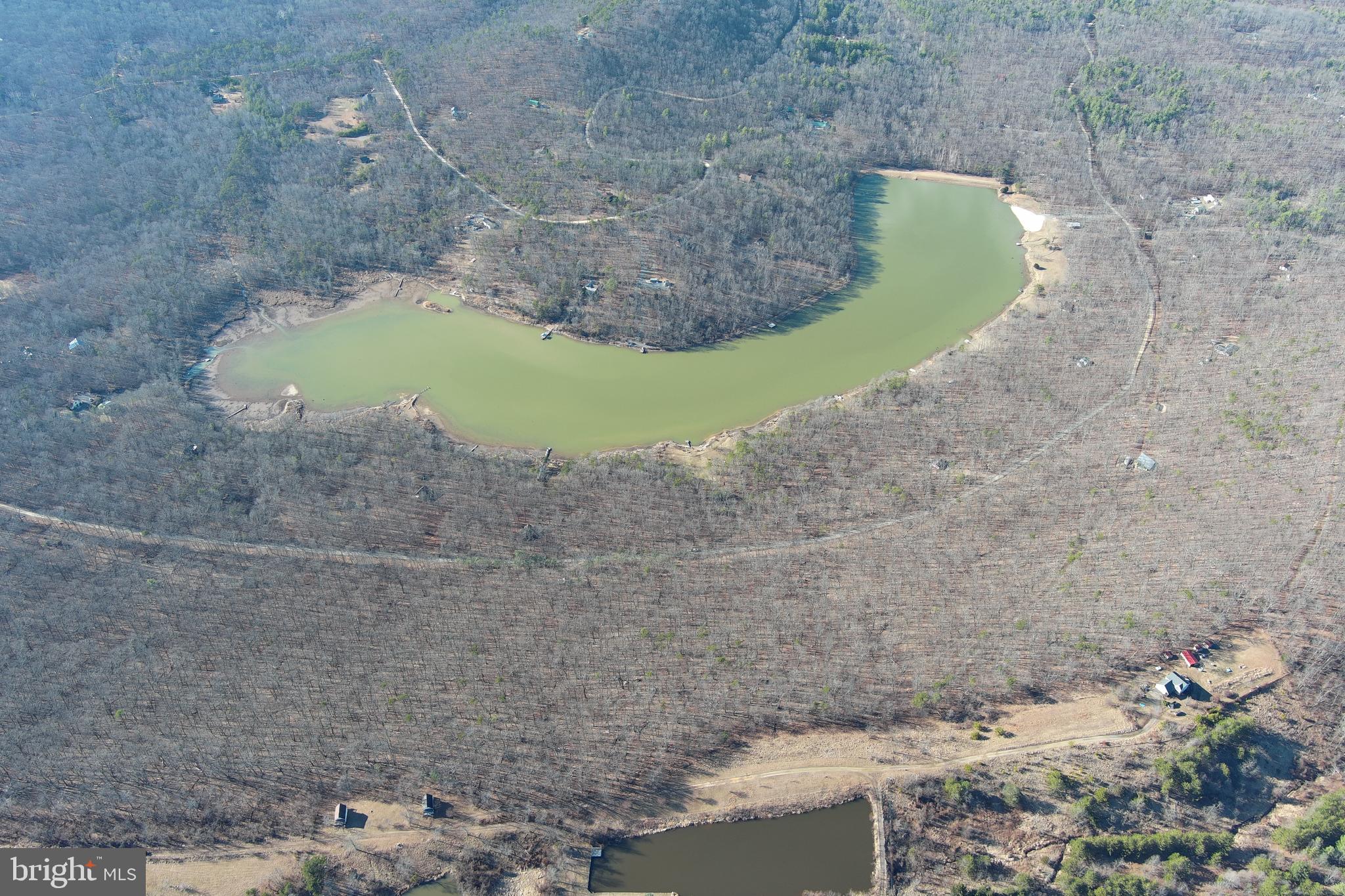 LAKE FERNDALE - Land
