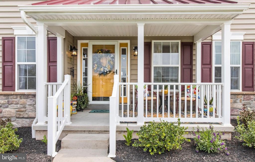 Photo of 264 Wilton Court, HARLEYSVILLE, PA 19438 (MLS # PAMC2148154)