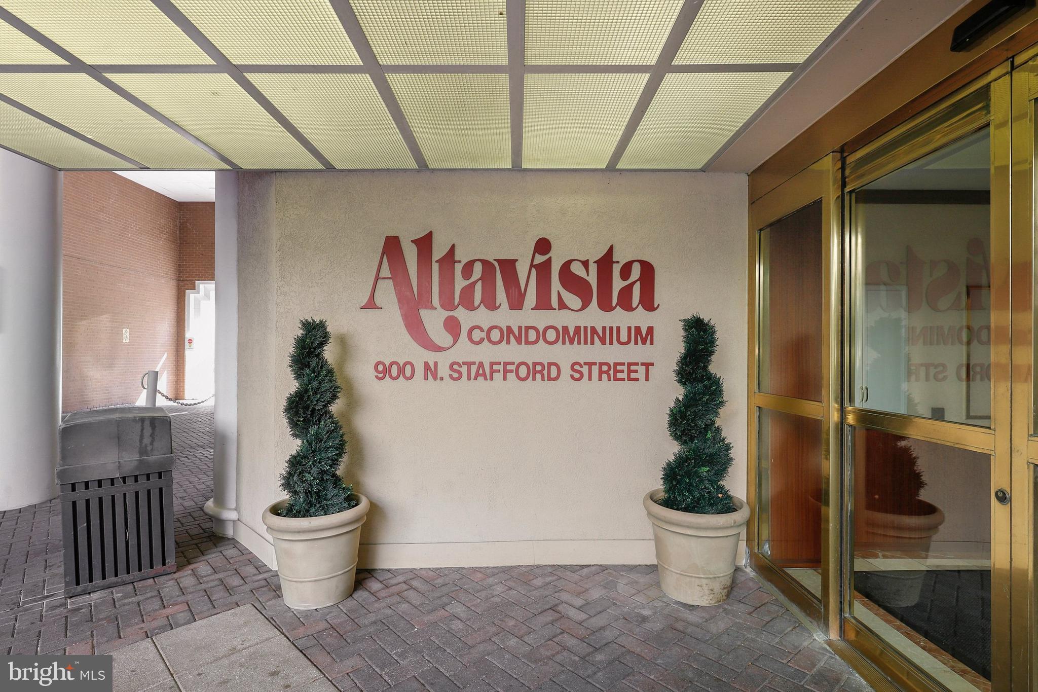 900 N STAFFORD STREET 2326