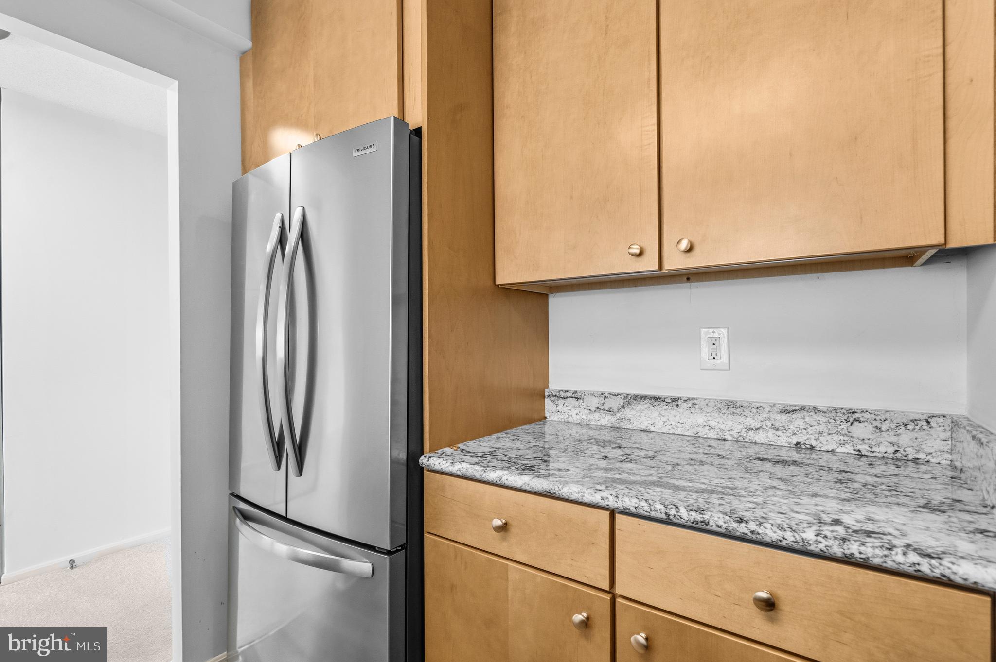 900 N STAFFORD STREET 2326