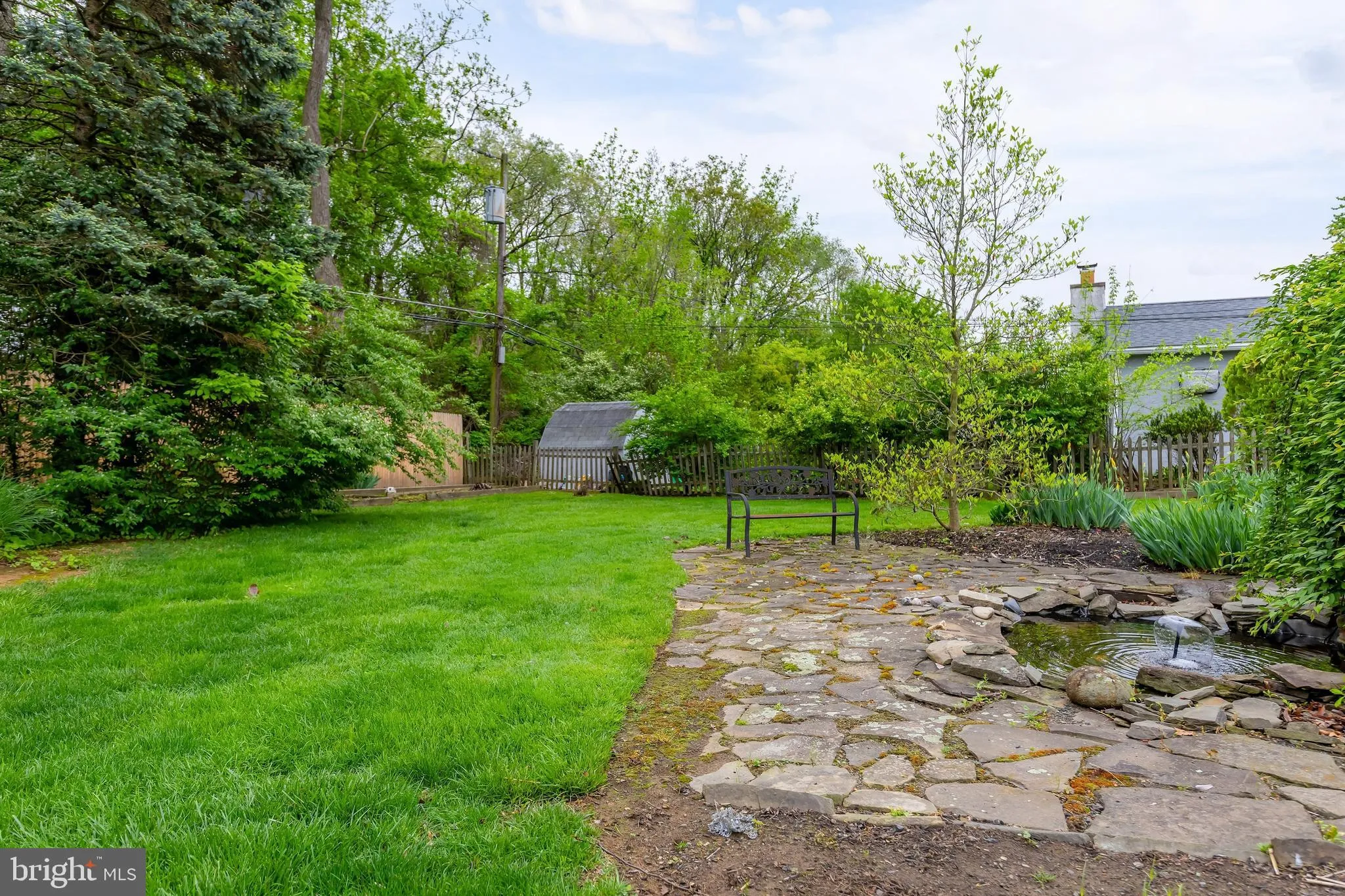 Abington, Pennsylvania 19001, United States, 3 Bedrooms Bedrooms, ,2 BathroomsBathrooms,Residential,Pending,124812