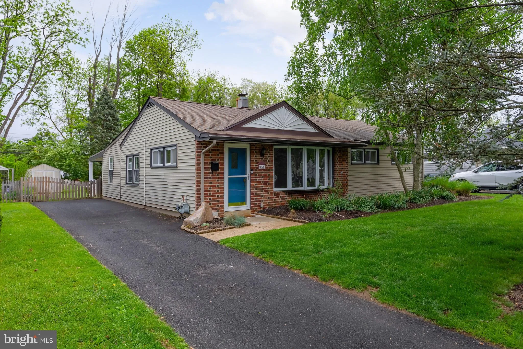 Abington, Pennsylvania 19001, United States, 3 Bedrooms Bedrooms, ,2 BathroomsBathrooms,Residential,Pending,124812