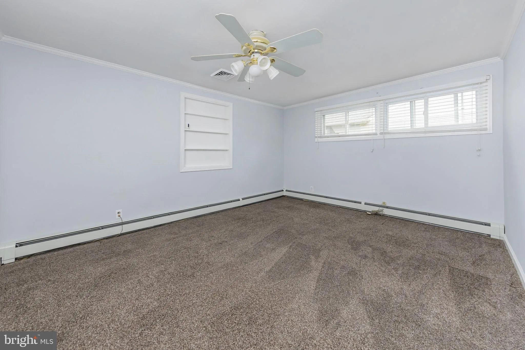 Abington, Pennsylvania 19001, United States, 3 Bedrooms Bedrooms, ,2 BathroomsBathrooms,Residential,Pending,124812