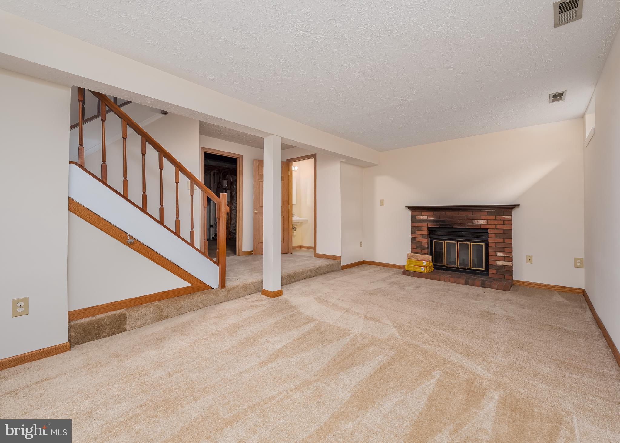 CEDAR ACRES - Residential