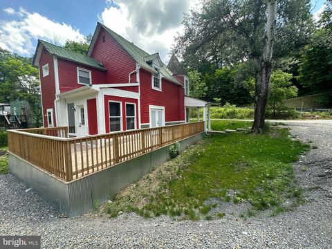 Homes For Sale - 101 Patricia Avenue<br/> Randolph County, ELKINS, WV 26241