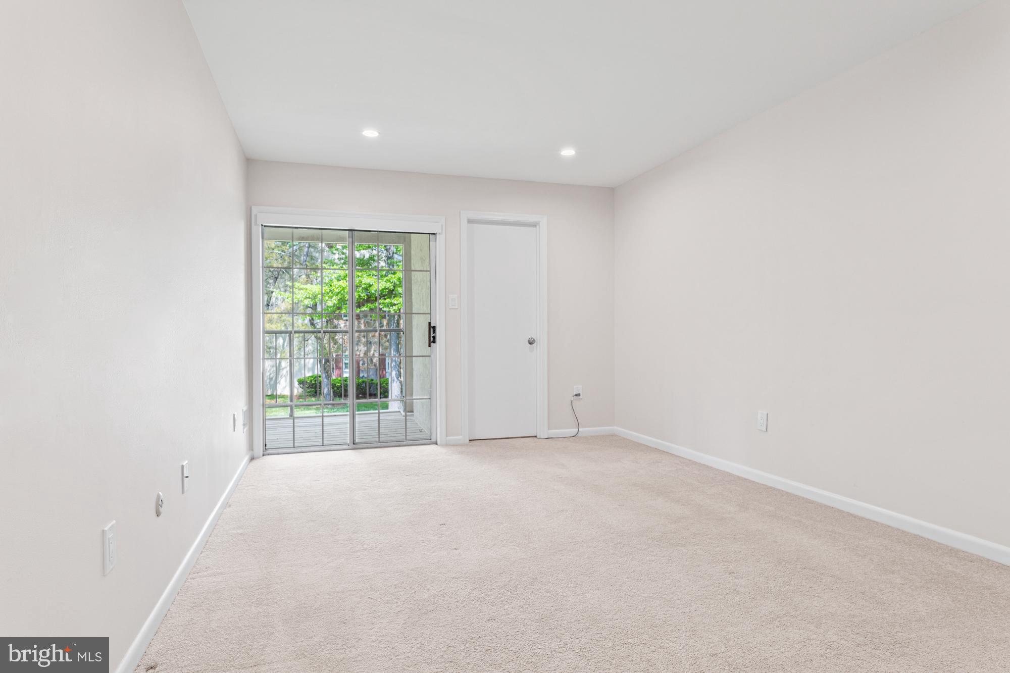 CHESTERBROOK - Residential Lease