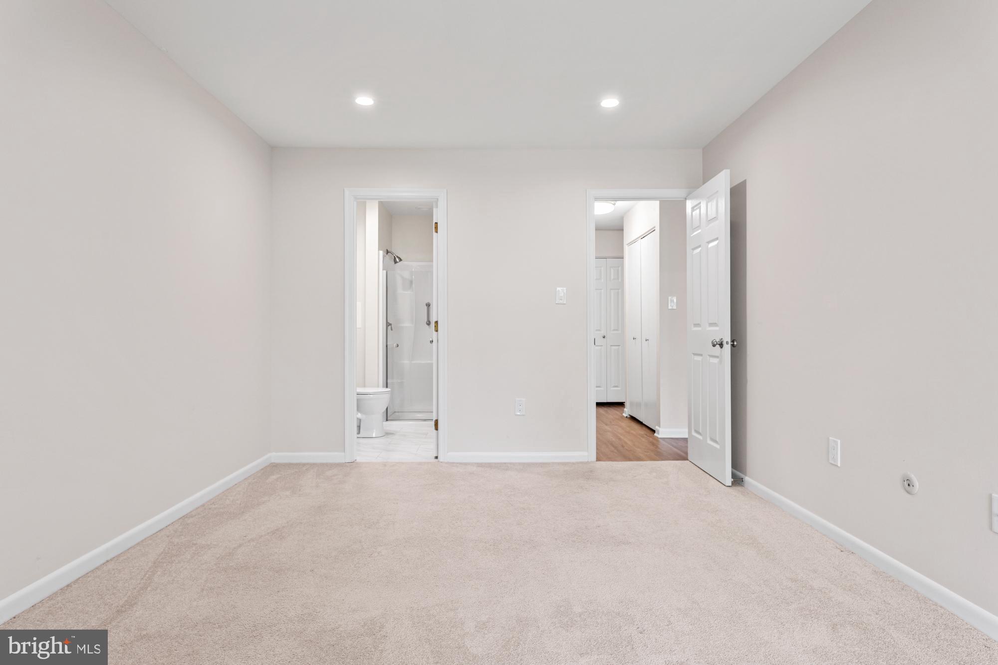 CHESTERBROOK - Residential Lease