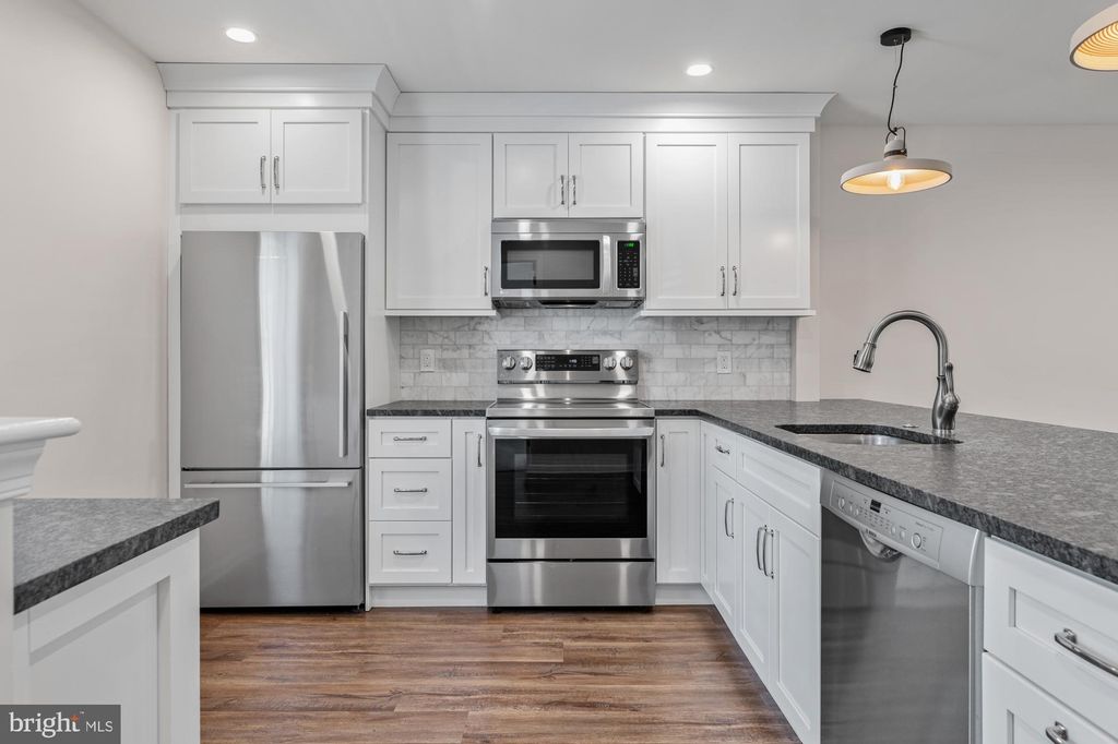 Photo of 106 Valley Stream Circle, CHESTERBROOK, PA 19087 (MLS # PACT2114096)