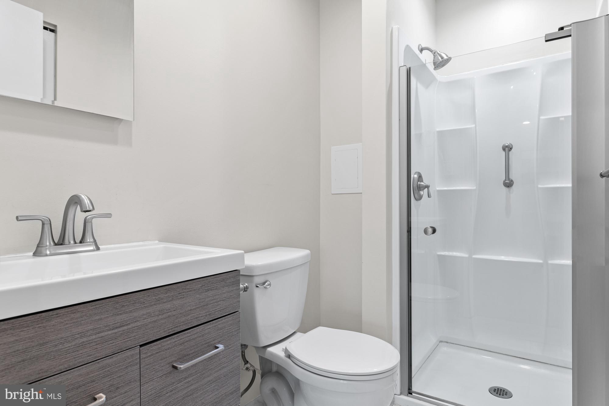 CHESTERBROOK - Residential Lease