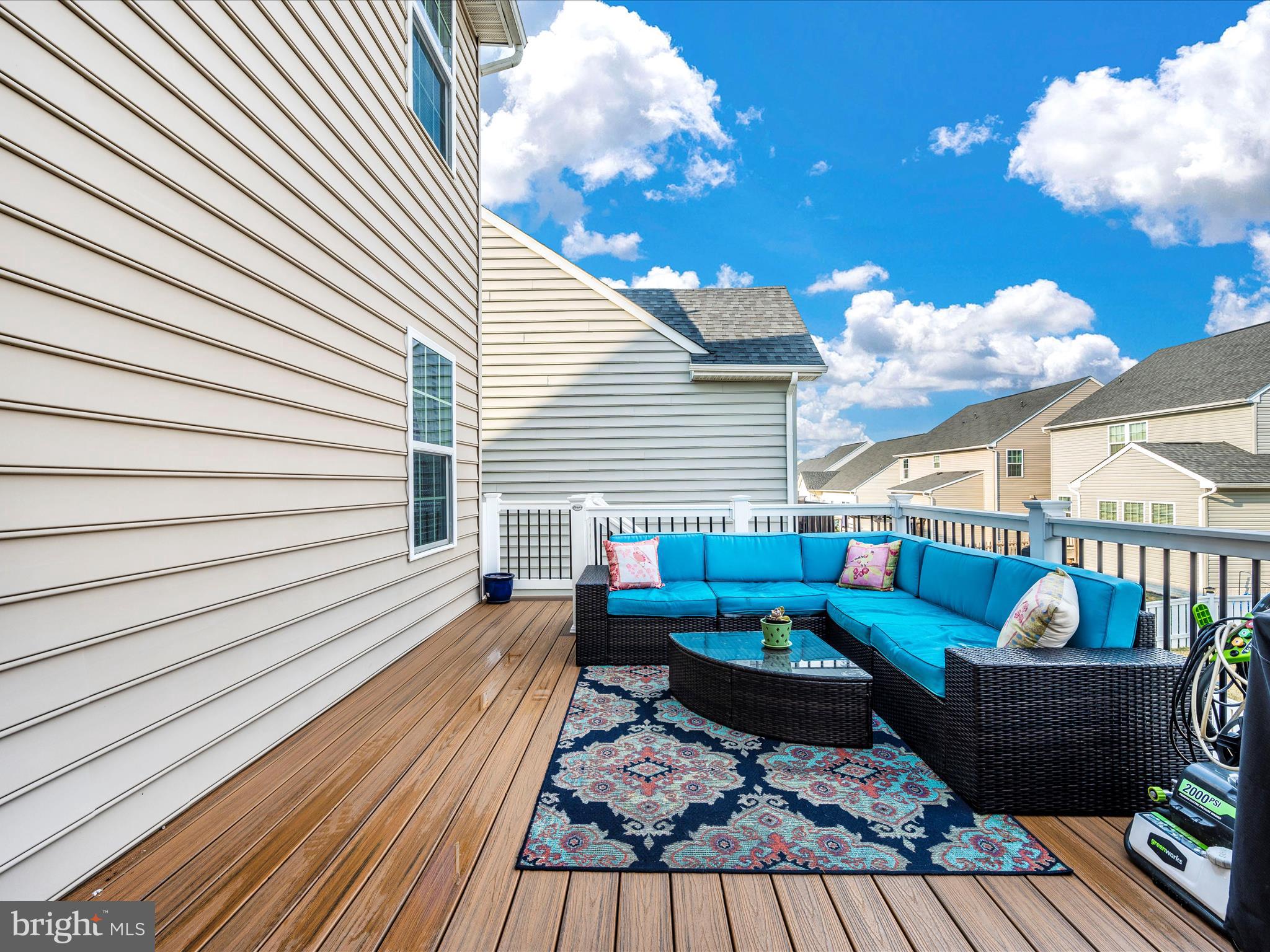 POTOMAC STATION - Residential