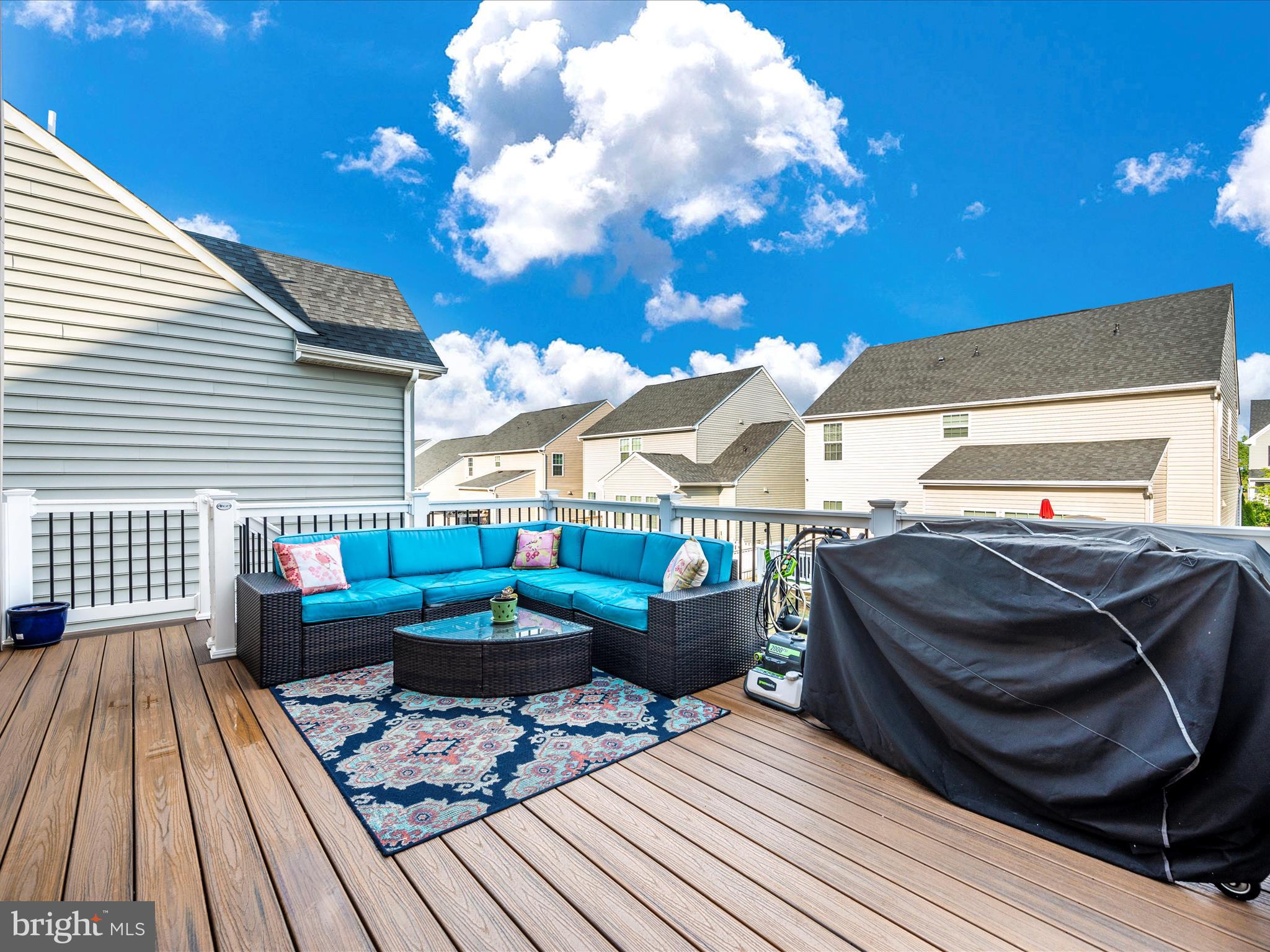 POTOMAC STATION - Residential