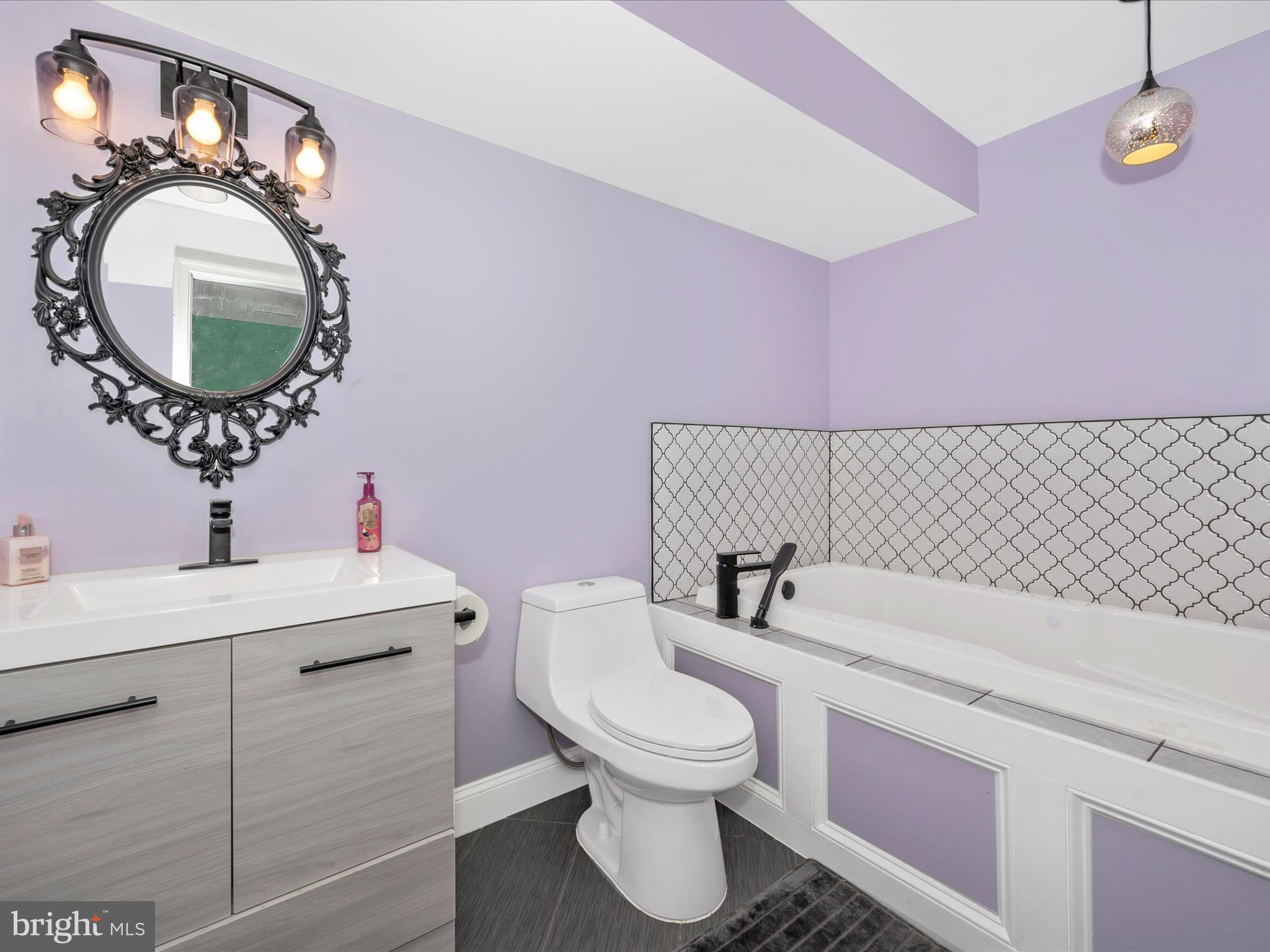 POTOMAC STATION - Residential