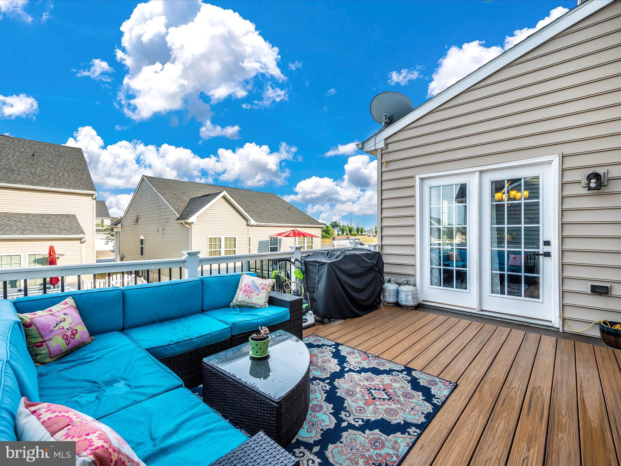 POTOMAC STATION - Residential