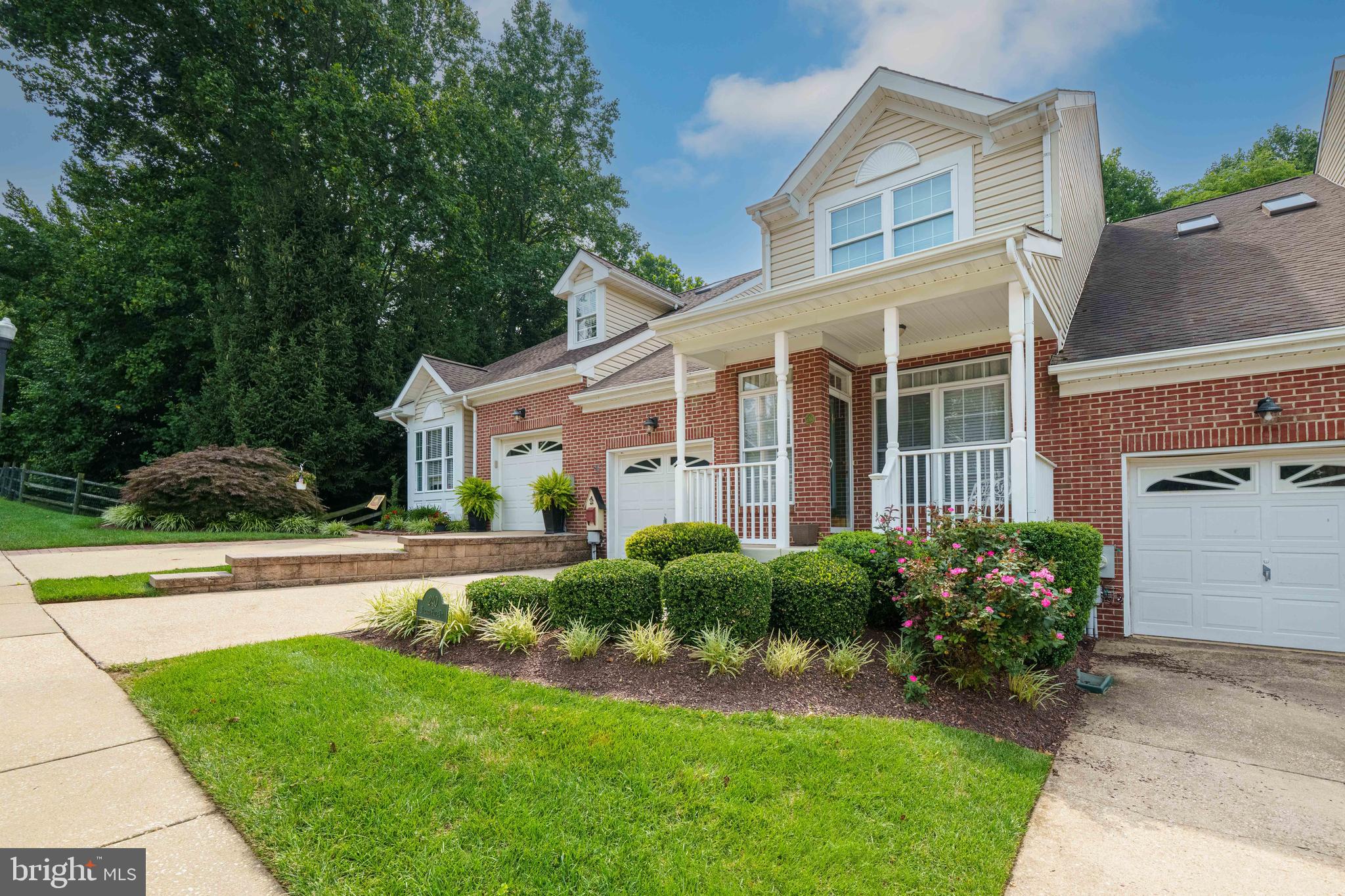 240 NIAGARA FALLS DRIVE