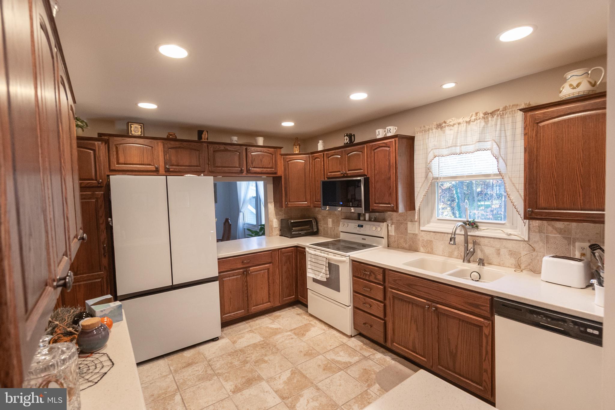 PARK FOREST VILLAGE - Residential