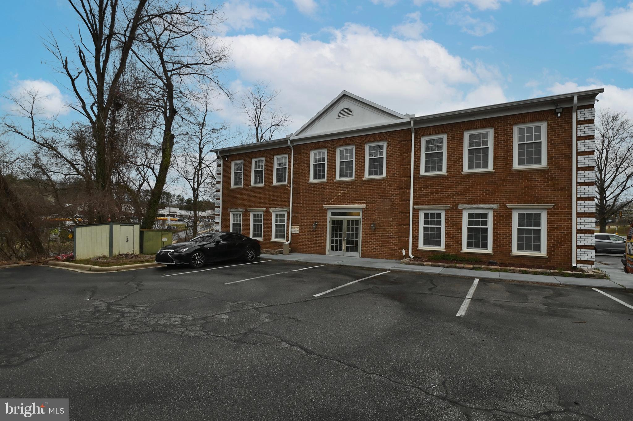 FORT WASHINGTON CORNER - Commercial Lease