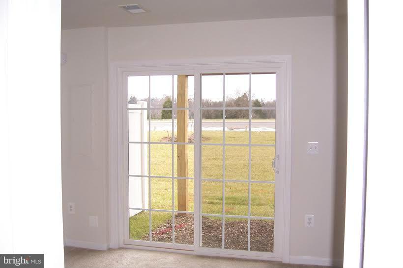 HERITAGE CROSSING - Residential Lease