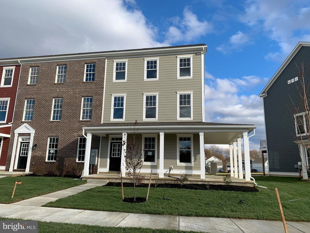 Photo of 862 Mapleton Avenue, MIDDLETOWN, DE 19709 (MLS # DENC2093100)