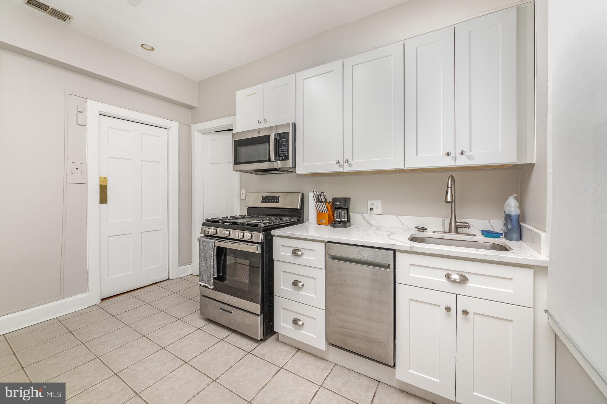 TUSCANY-CANTERBURY - Residential