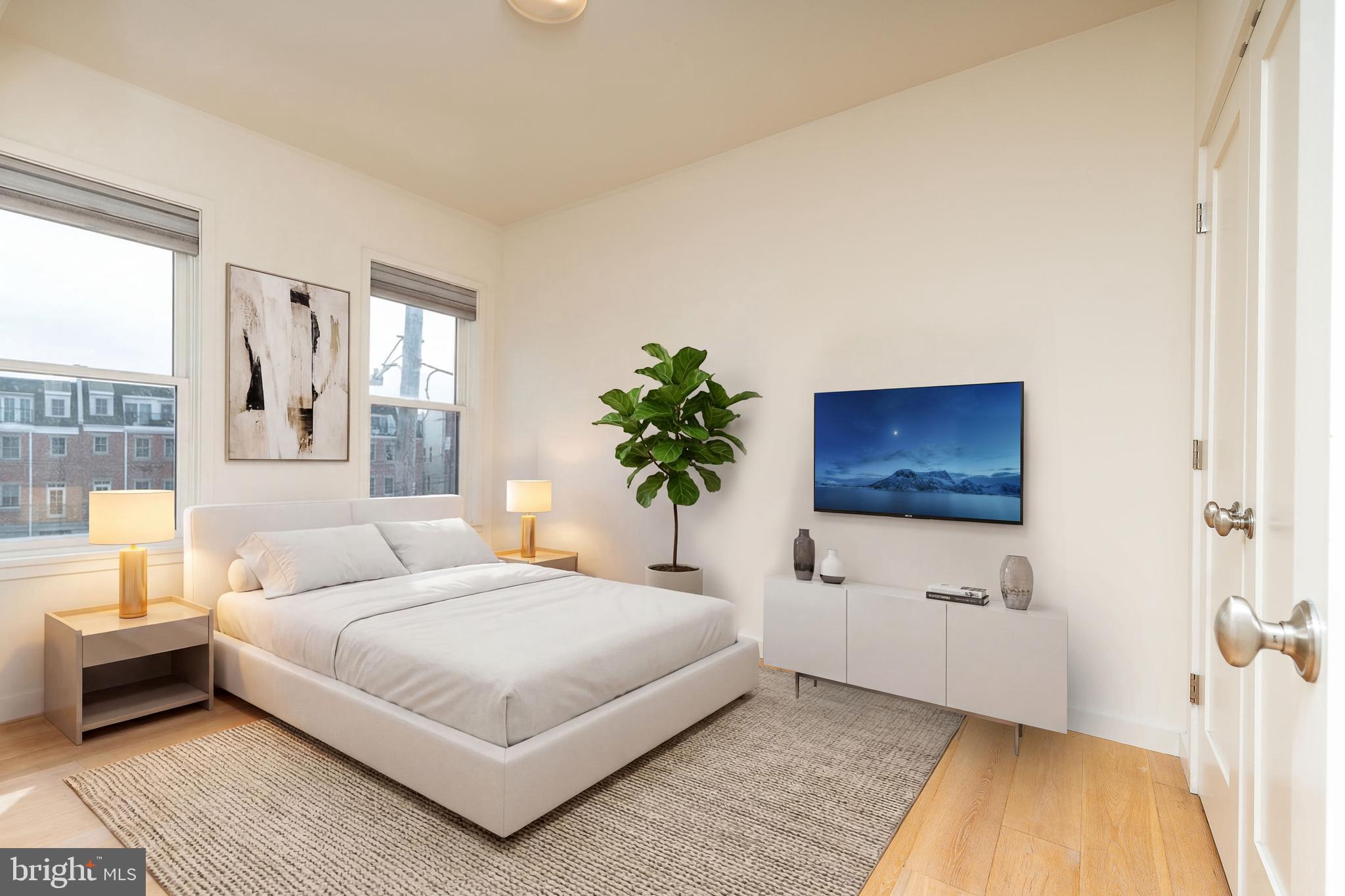 QUEEN VILLAGE - Residential