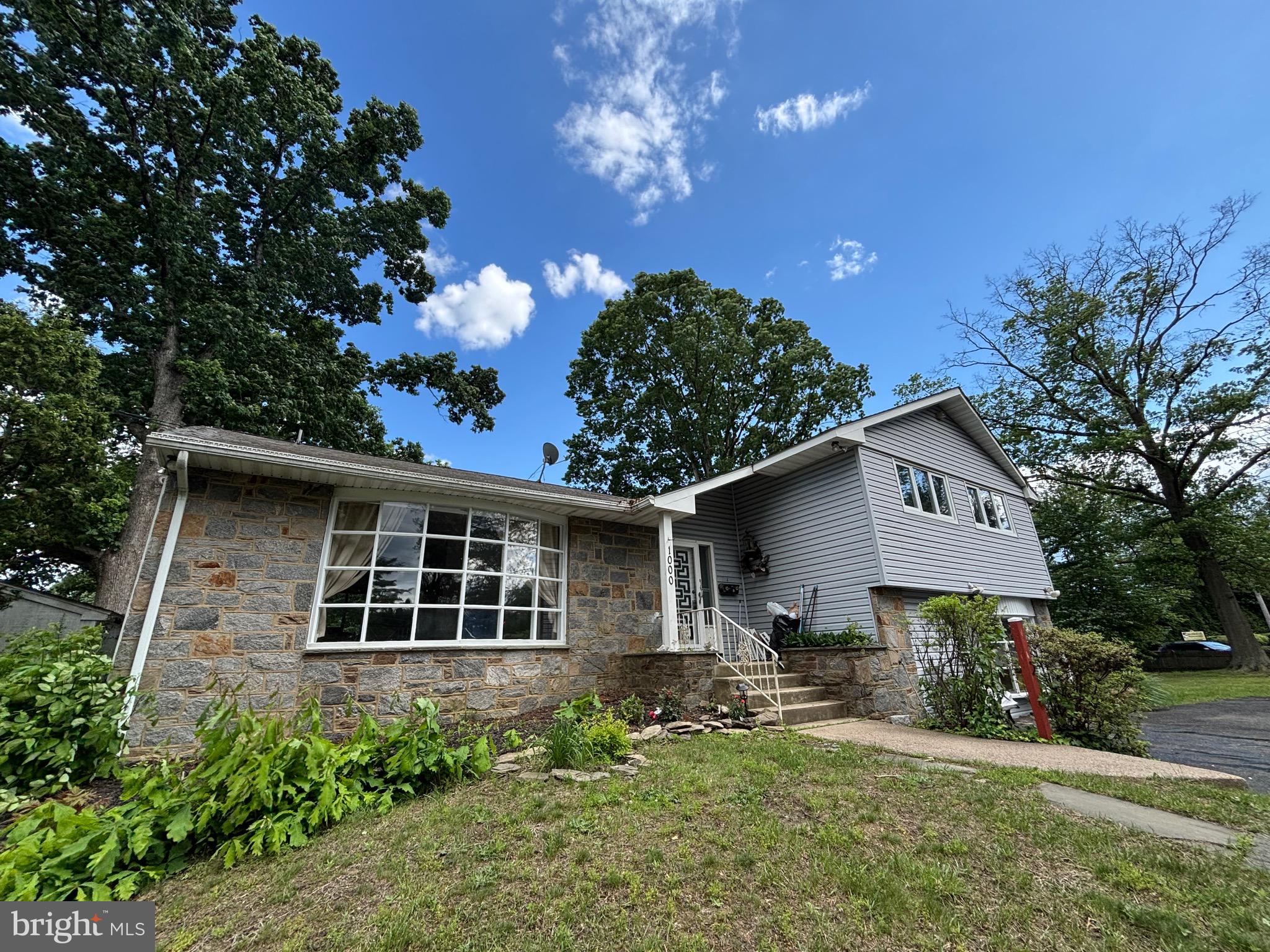 1000 BERLIN ROAD