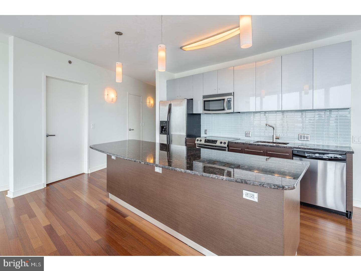 RITTENHOUSE SQUARE - Residential Lease