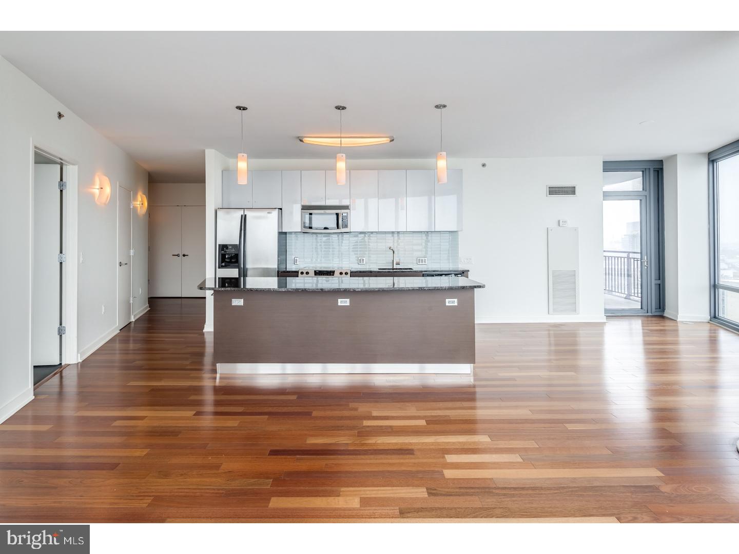 RITTENHOUSE SQUARE - Residential Lease