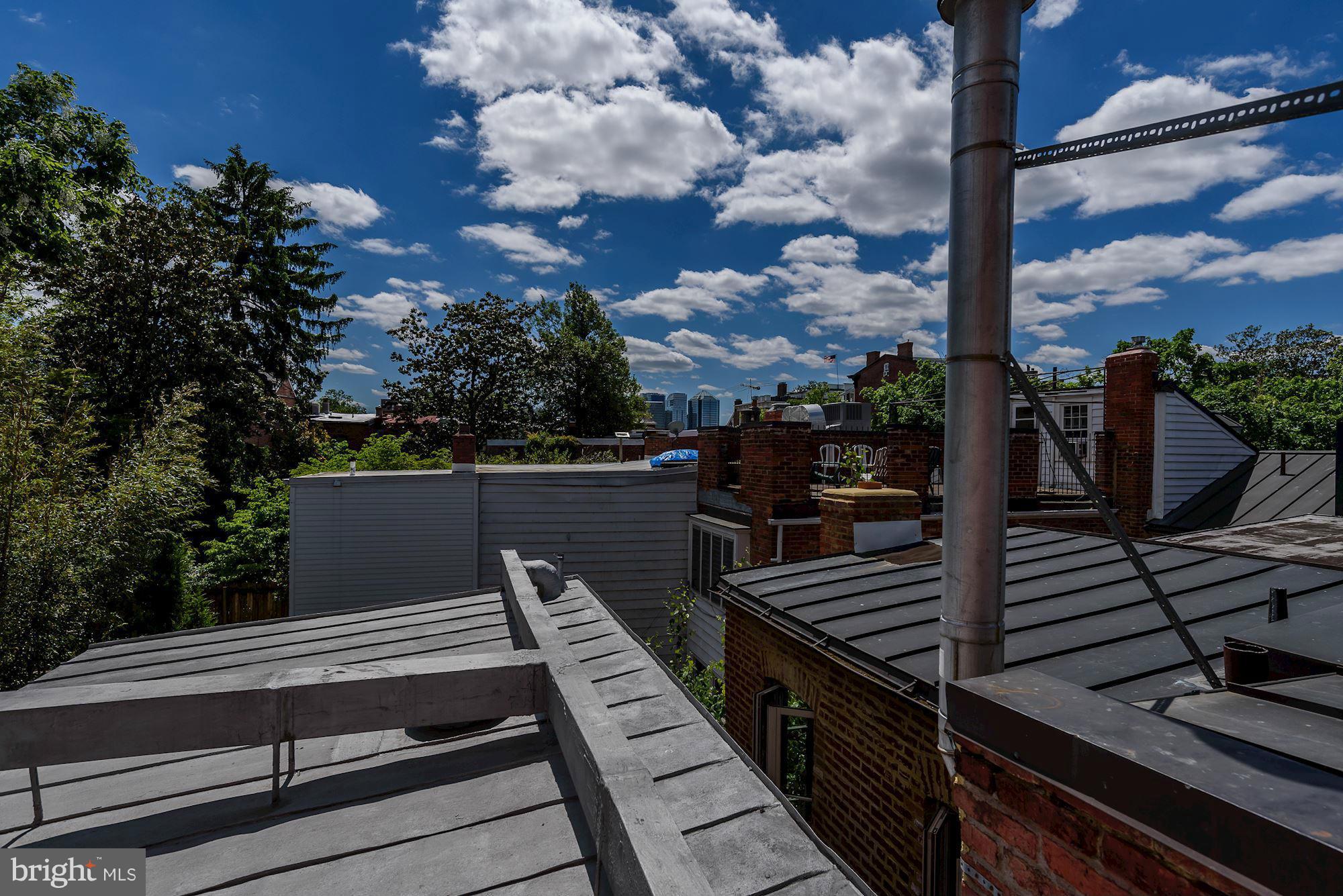 GEORGETOWN - Residential