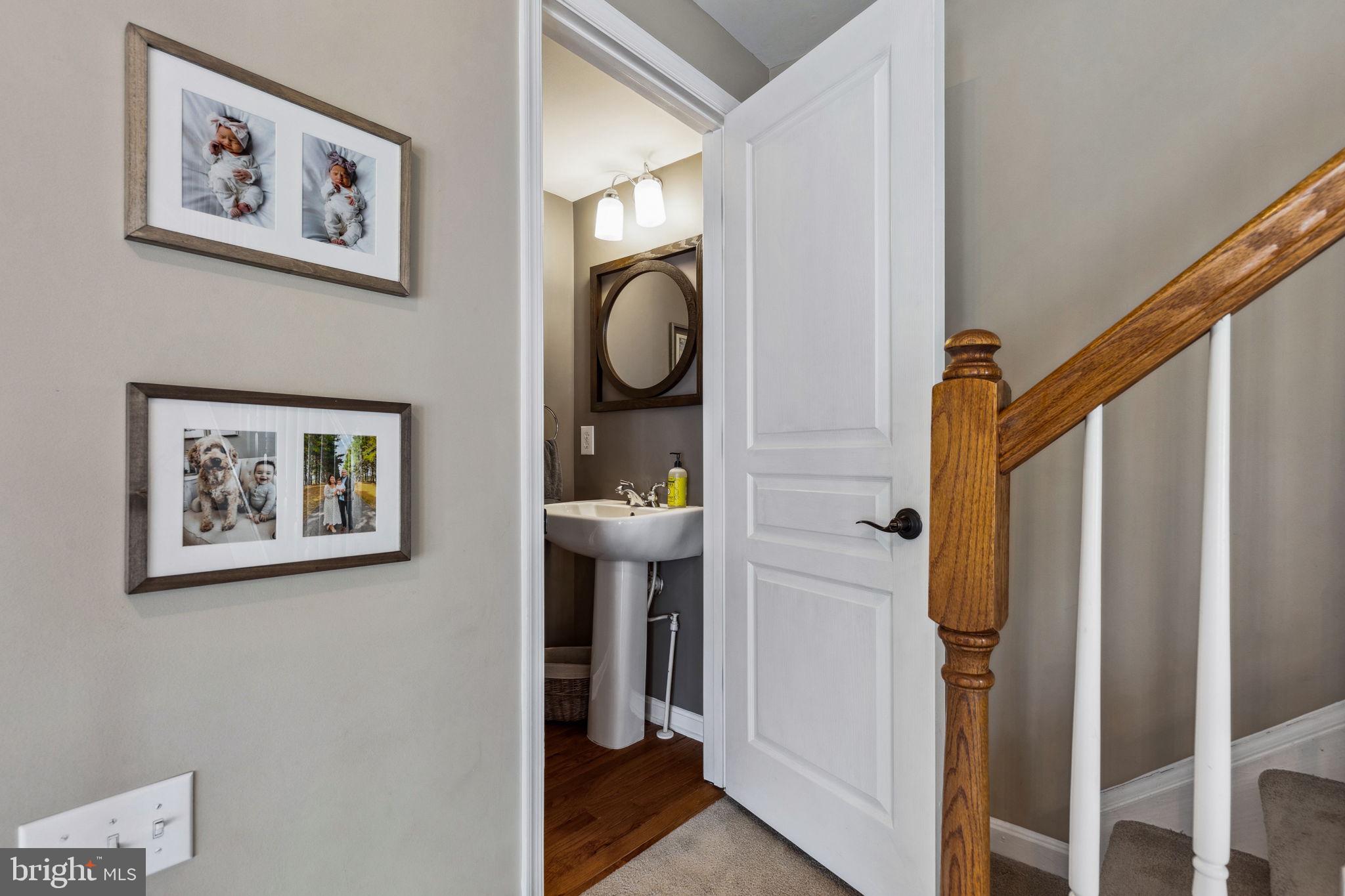 LONGFORD CROSSING - Residential